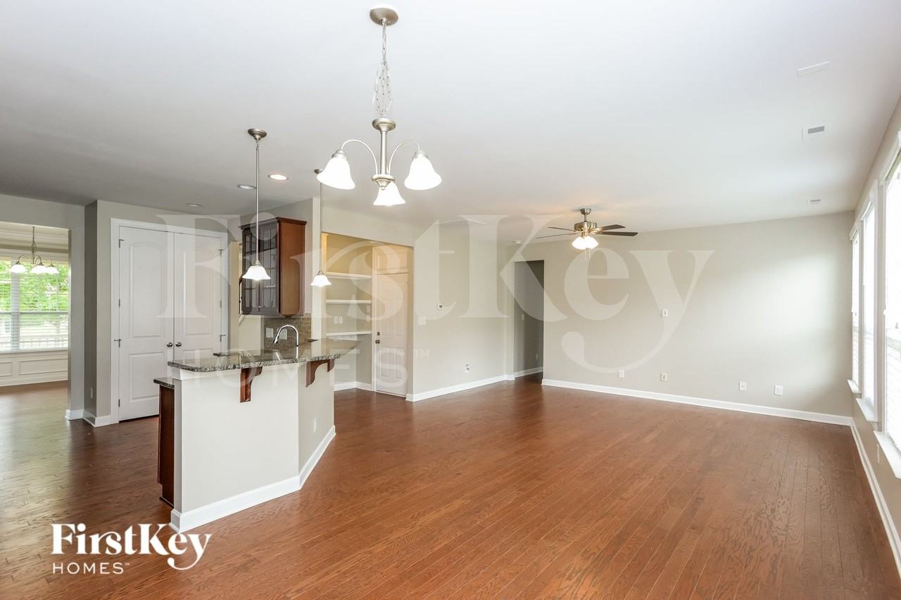 113 Planters Way - Photo 5 of 15