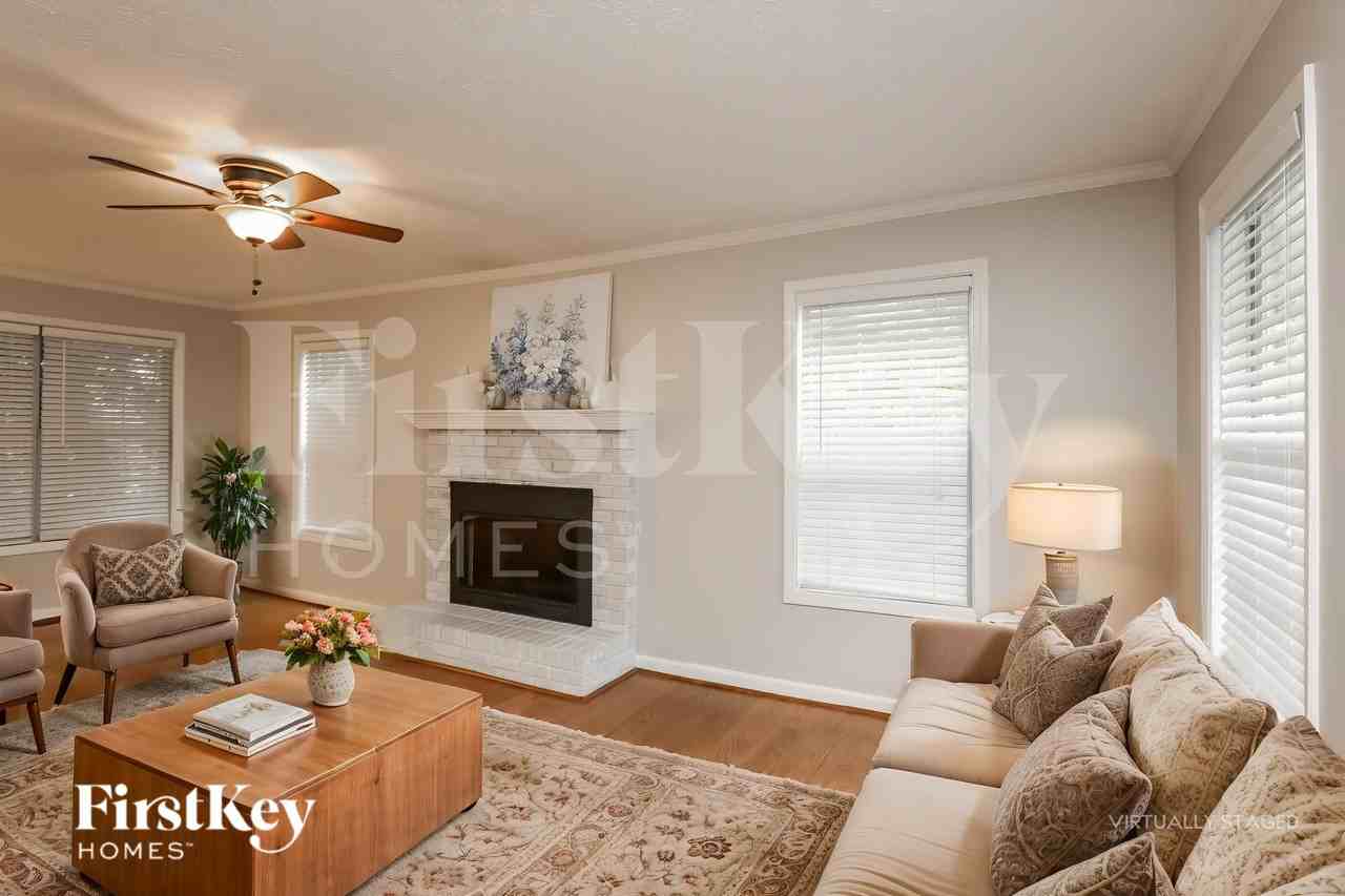 4060 Mark Todd Ct - Photo 4 of 18
