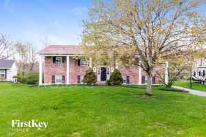 featured image of 7169 Woodland Cir