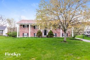 7169 Woodland Cir - Photo 1 of 1