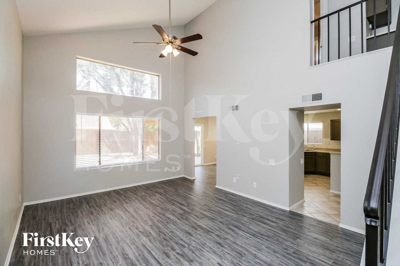 5074 W Jupiter Way - Photo 2 of 16