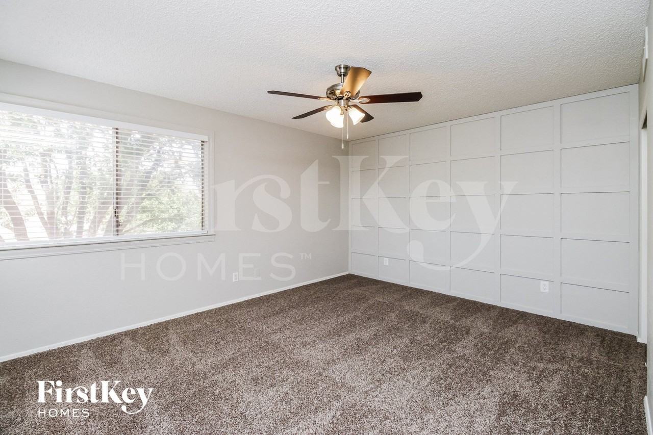 5074 W Jupiter Way - Photo 7 of 16