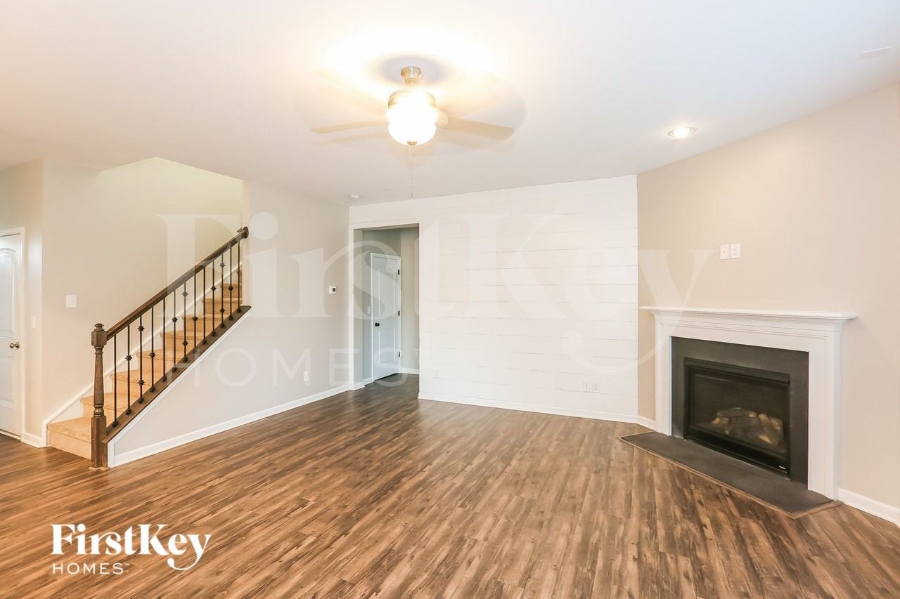 6312 Durango Way - Photo 5 of 16