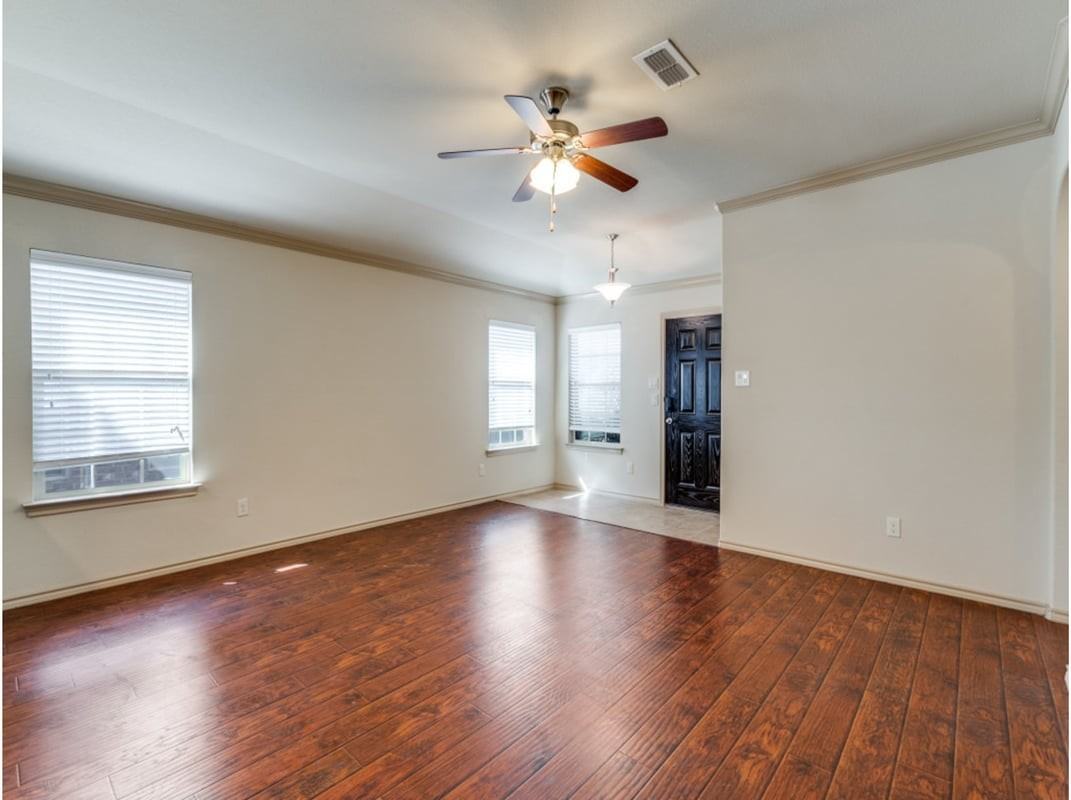 5220 Austin Ridge Dr - Photo 3 of 13