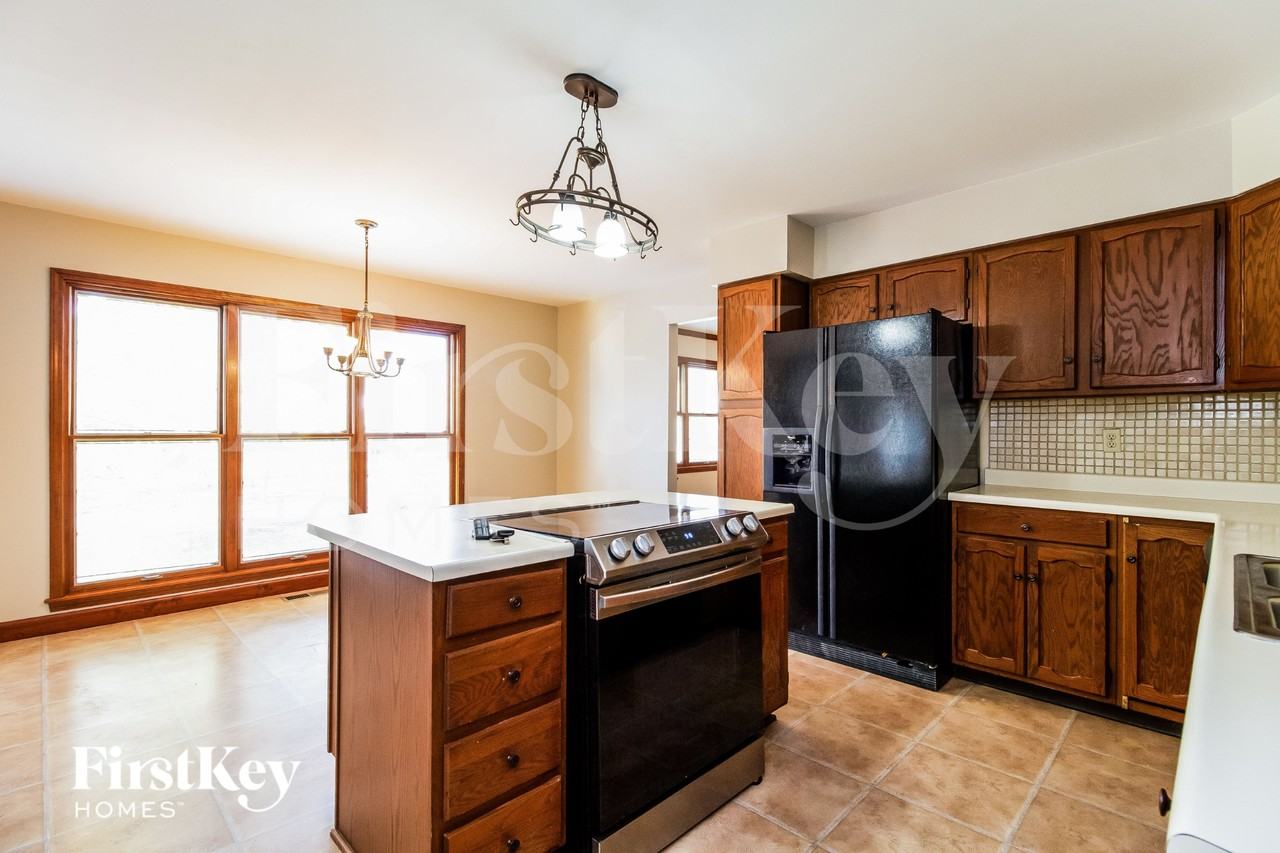 7247 Cinnamon Woods Dr - Photo 6 of 15