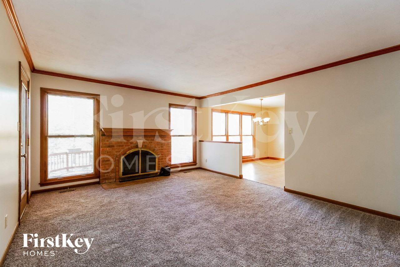 7247 Cinnamon Woods Dr - Photo 7 of 15