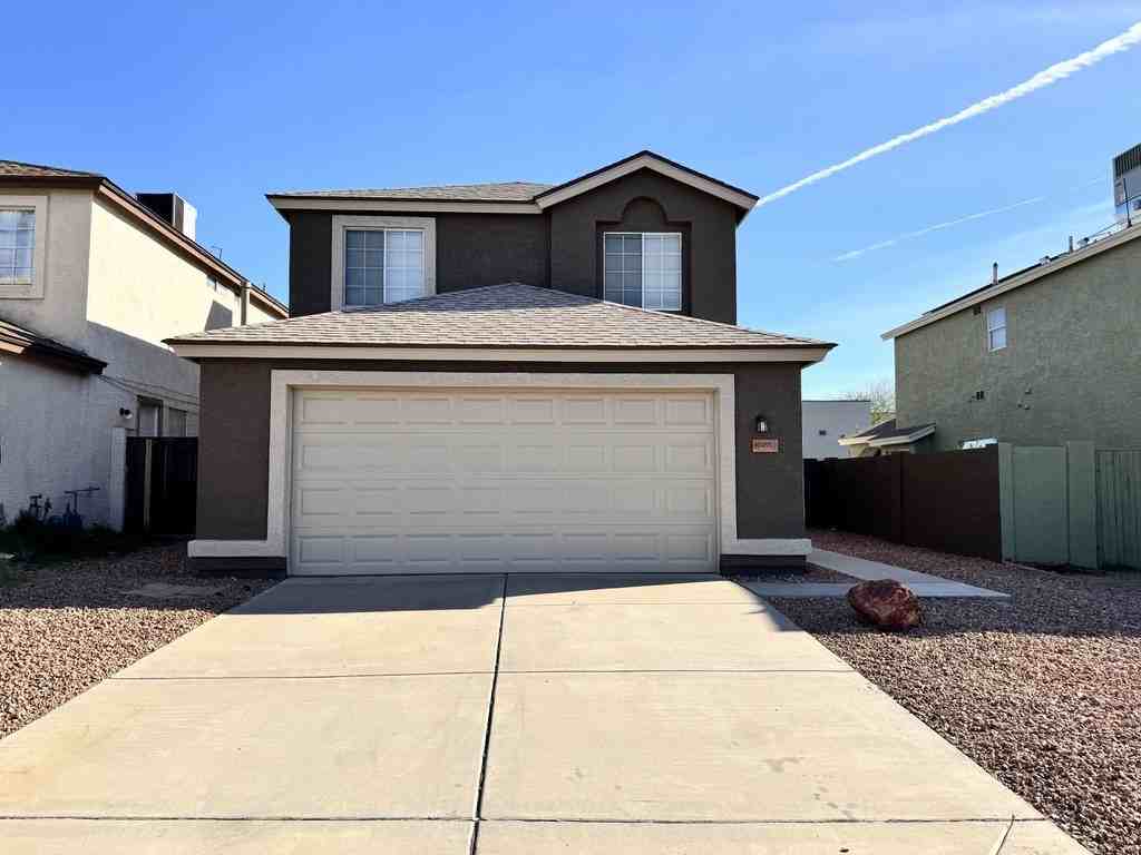 10453 N 76th Dr - Photo 2 of 47
