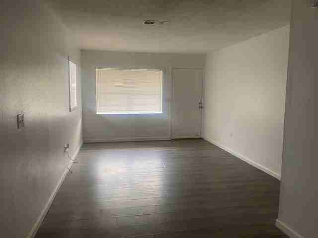 521 Bob Sikes Blvd - Photo 2 of 17