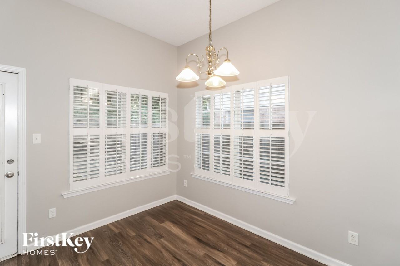 865 Abbey Grove Ln - Photo 6 of 19