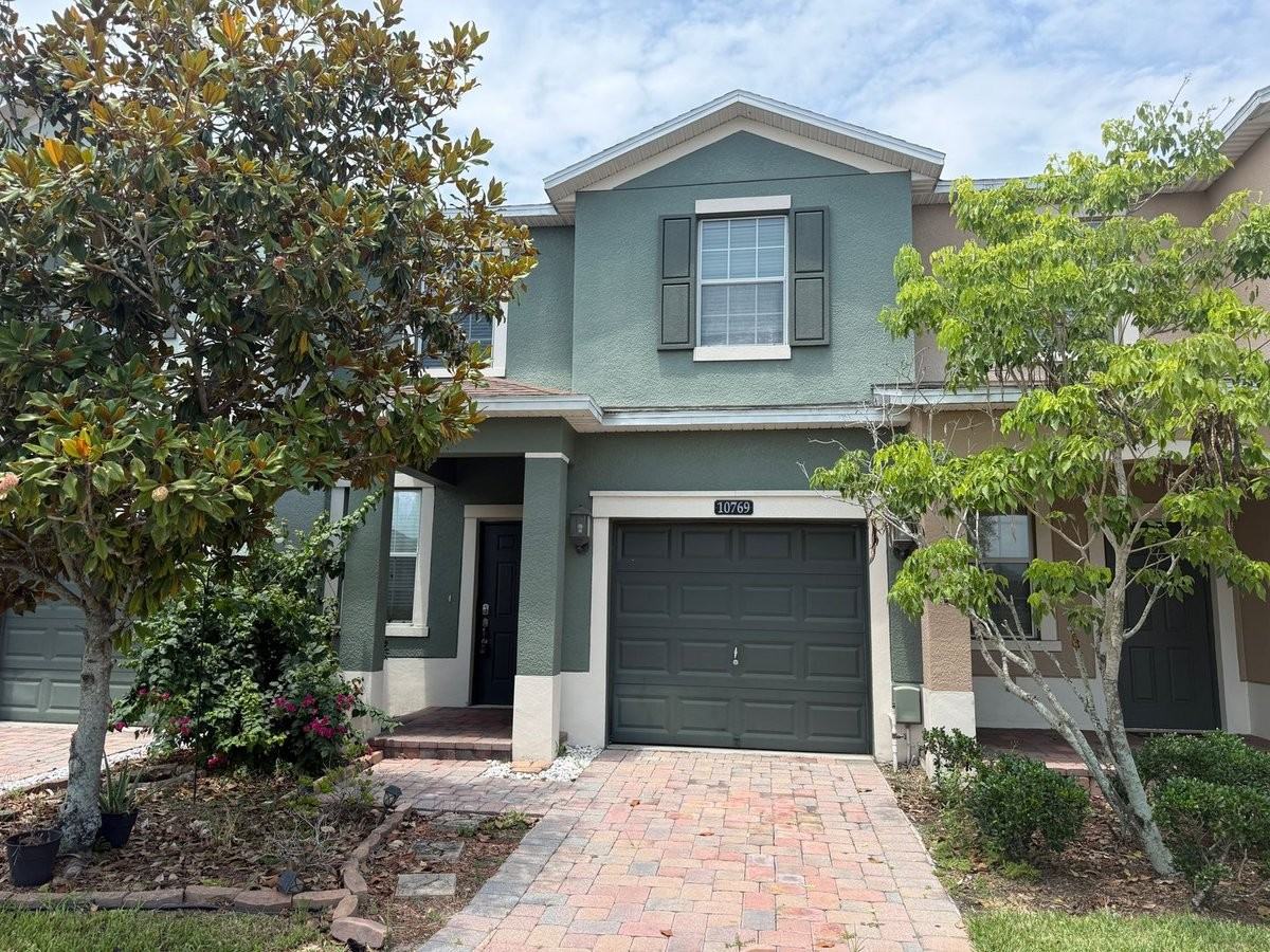 10769 Savannah Landing Cir