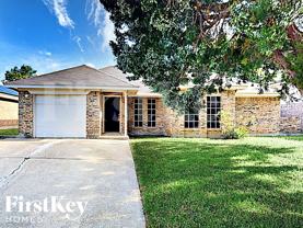 503 Benedict Ln - Photo 1 of 1