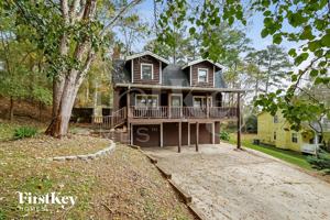 featured image of 4490 Wallace Cir