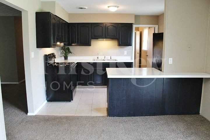 4455 Stuart Dr - Photo 7 of 18