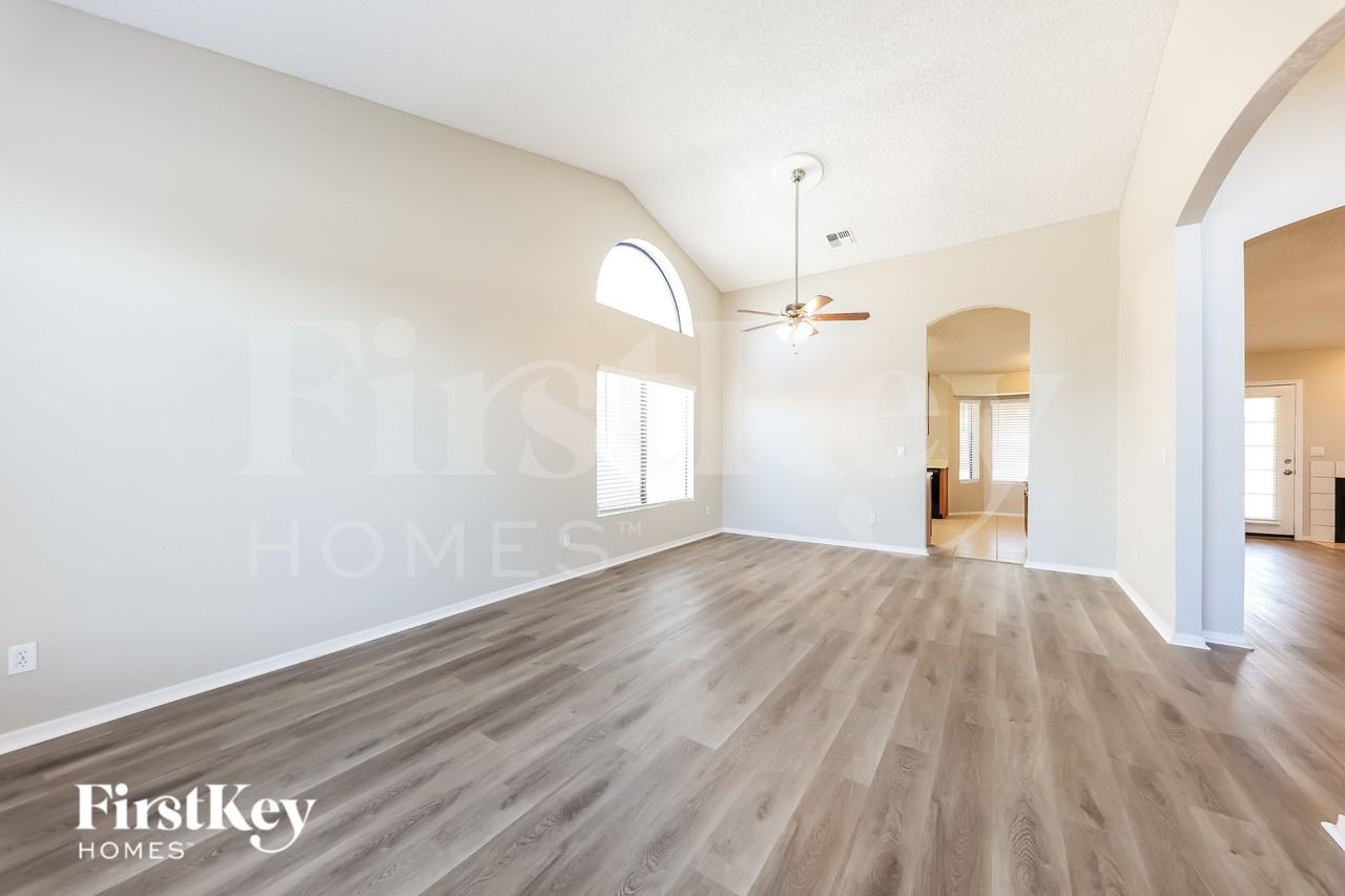 4110 W Questa Dr - Photo 2 of 19