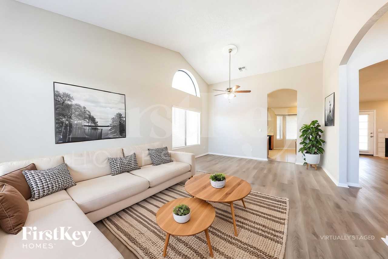 4110 W Questa Dr - Photo 3 of 19
