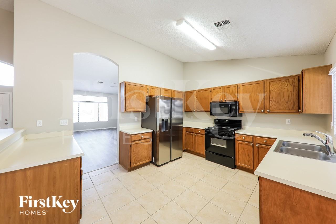 4110 W Questa Dr - Photo 5 of 19