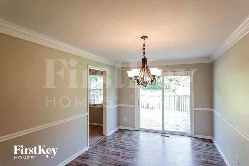 1521 Cedargate Cir - Photo 5 of 15