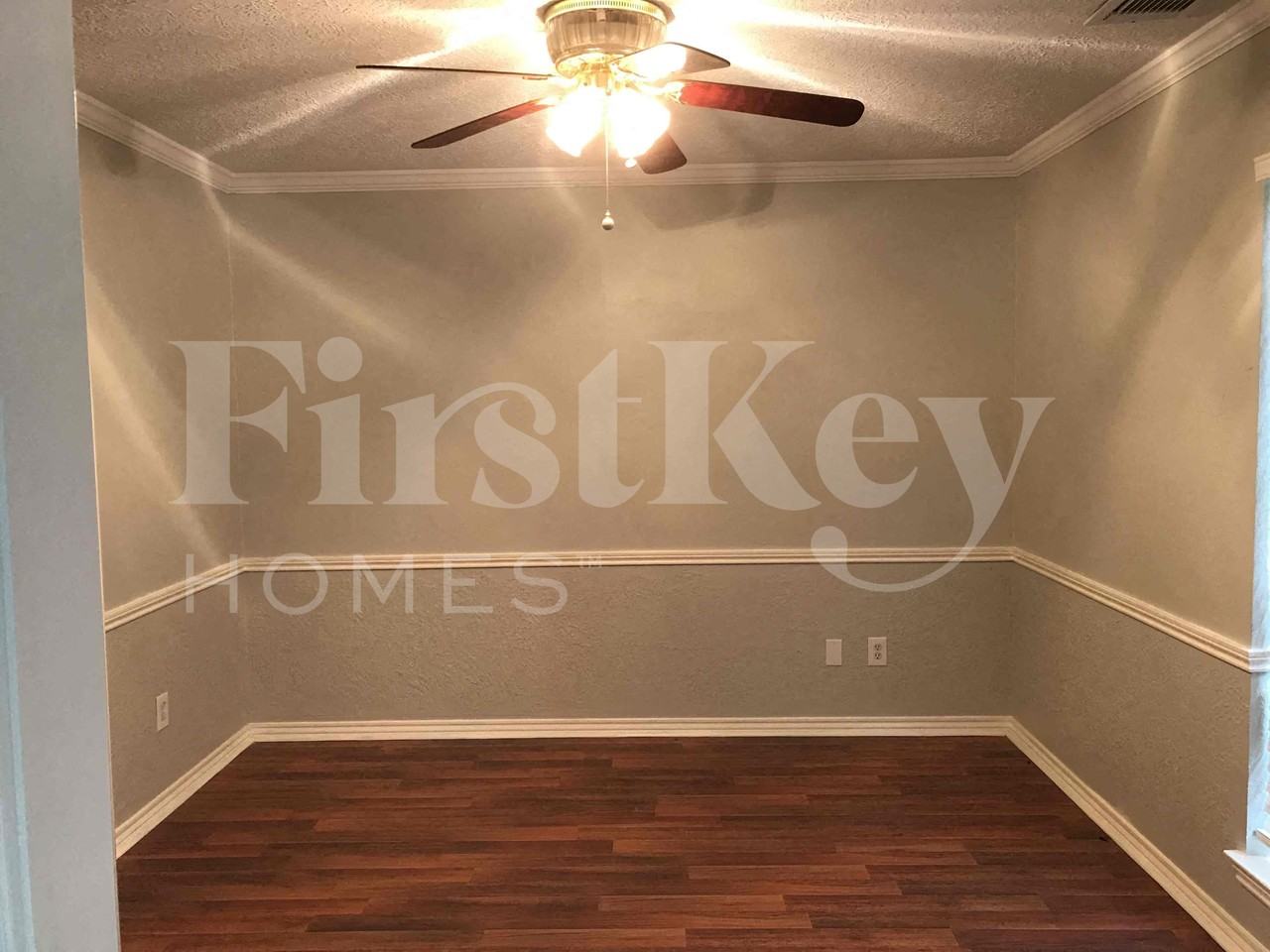 12906 Elmington Ct - Photo 3 of 18