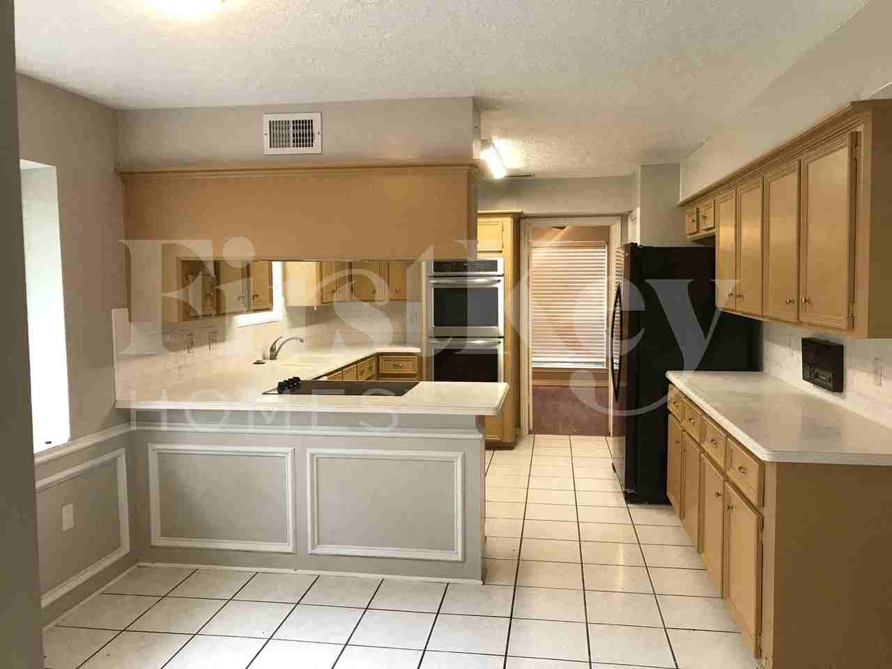 12906 Elmington Ct - Photo 5 of 18