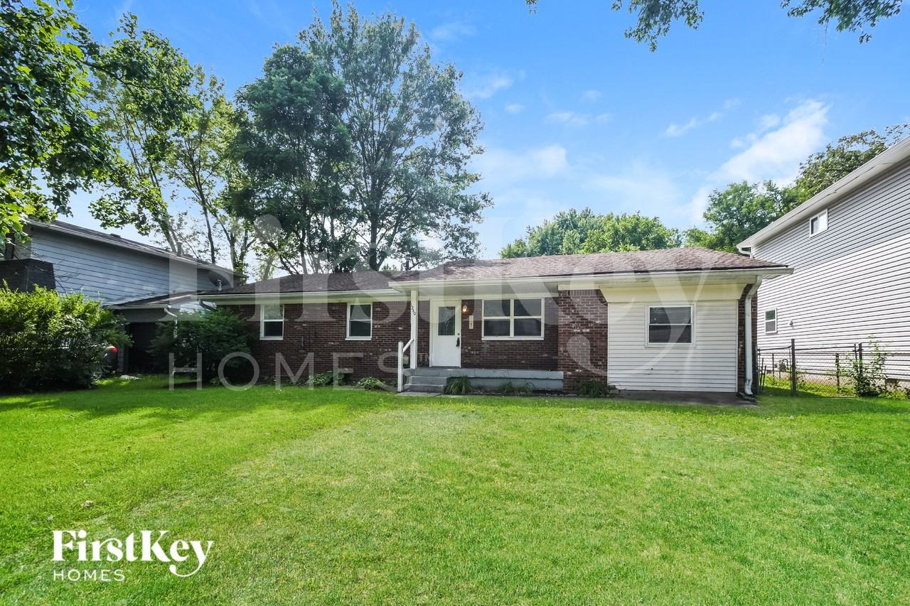 1240 N Ridgeview Dr - Photo 2 of 16