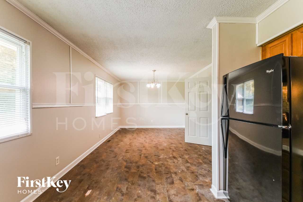 1240 N Ridgeview Dr - Photo 7 of 16