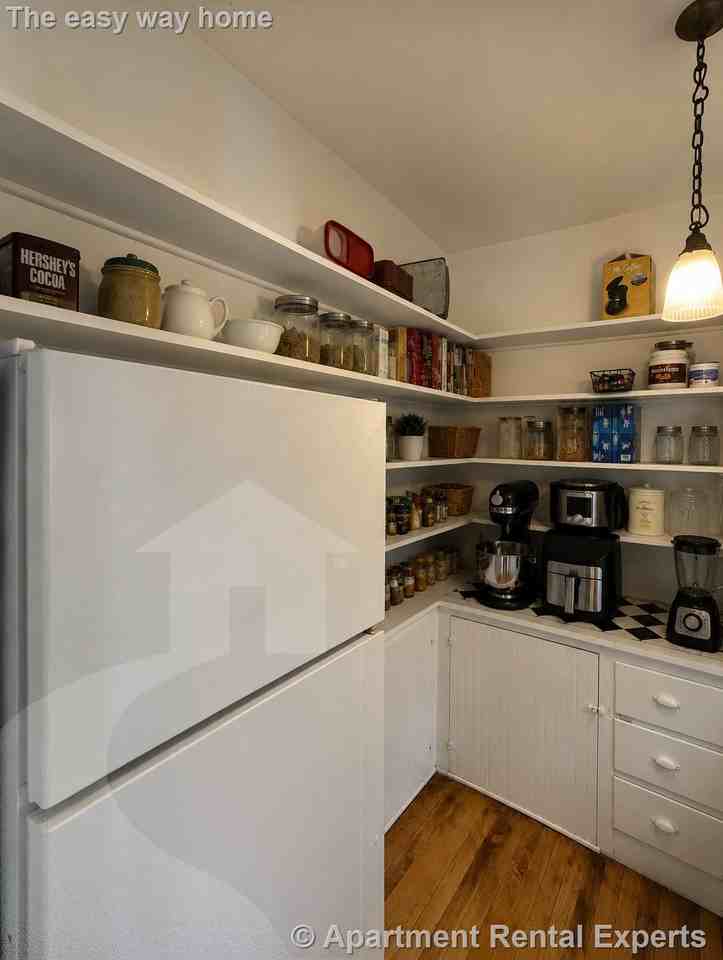 97 Lexington Ave #3 - Photo 3 of 11