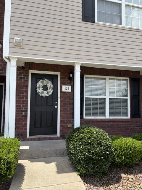 136 Oak Valley Cir