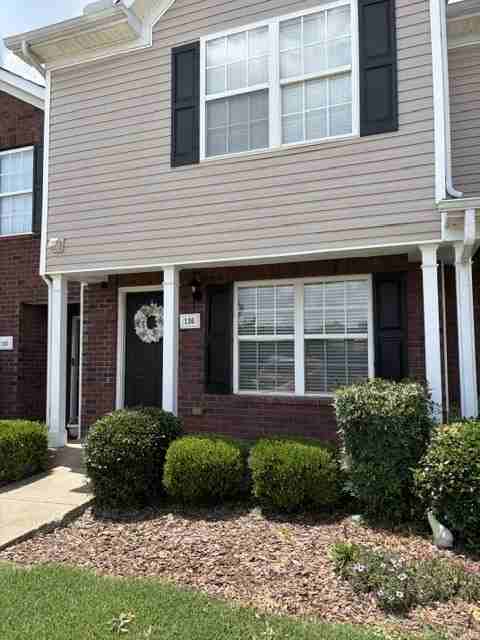 136 Oak Valley Cir - Photo 2 of 12