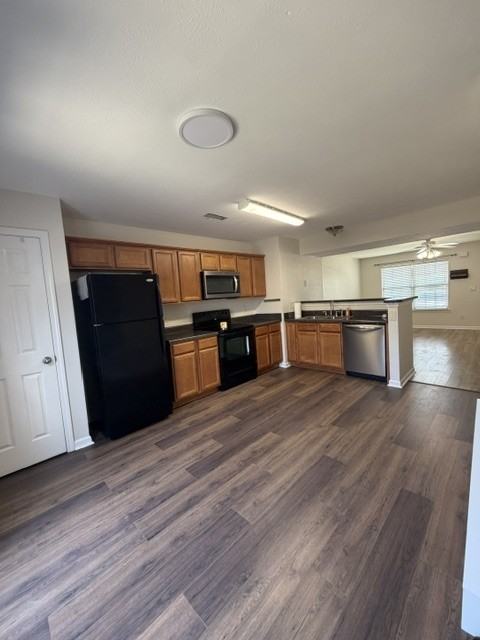 136 Oak Valley Cir - Photo 5 of 12