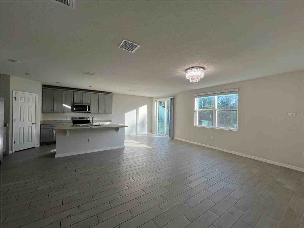 17245 Cagan Crossings Blvd - Photo 3 of 50
