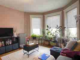 featured image of 1330 Commonwealth Ave