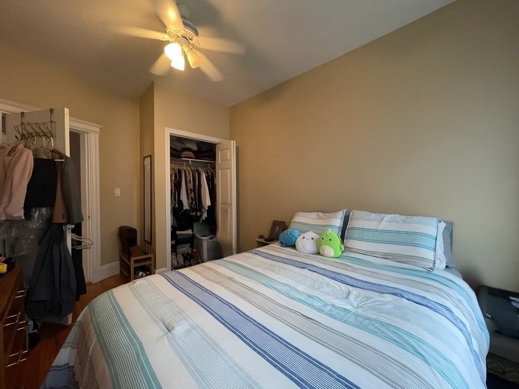 1330 Commonwealth Ave - Photo 5 of 8