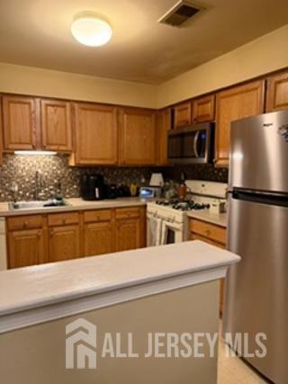 1216 Dogwood Ct - Photo 4 of 16