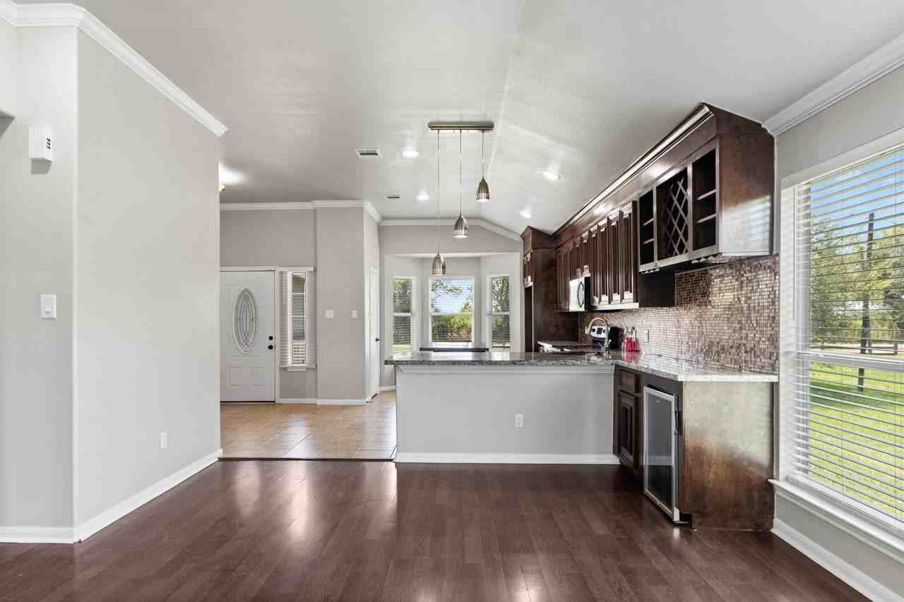 3131 County Road 81 - Photo 4 of 13