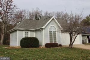 featured image of 48070 Mayflower Dr
