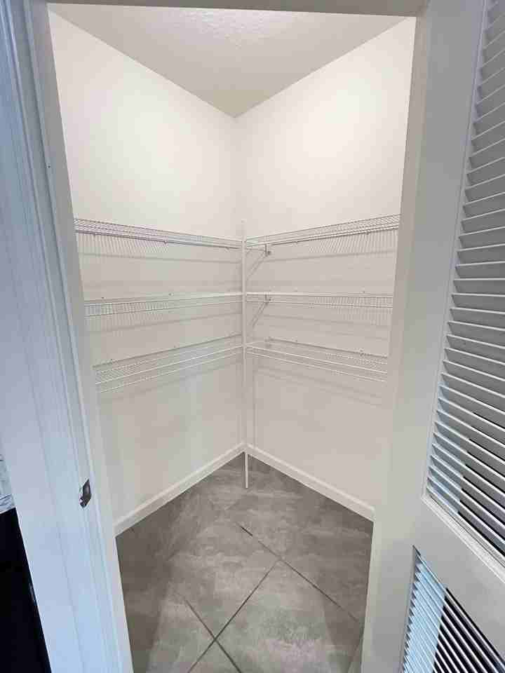 1570 San Filippo Dr Se - Photo 7 of 23