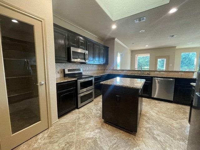4605 Hidden Meadows Trl - Photo 6 of 29