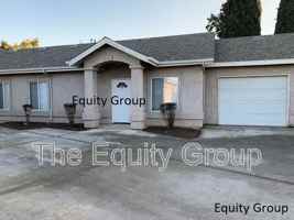 featured image of 2423 W Sunnyside Ave