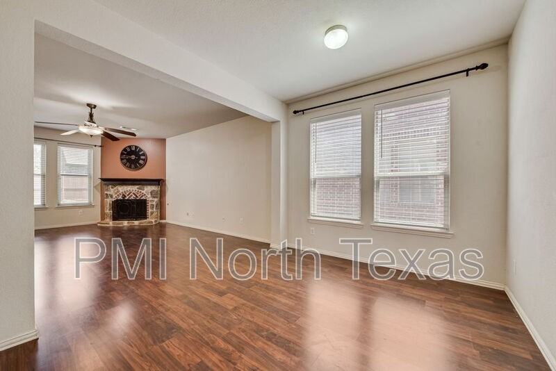10516 Bolivar Dr - Photo 4 of 23