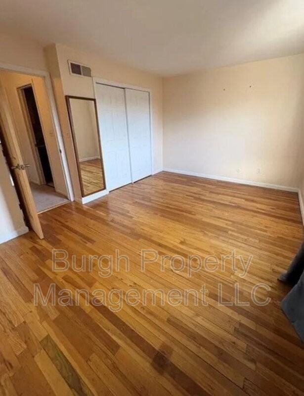 1234 Pennsbury Blvd - Photo 7 of 11