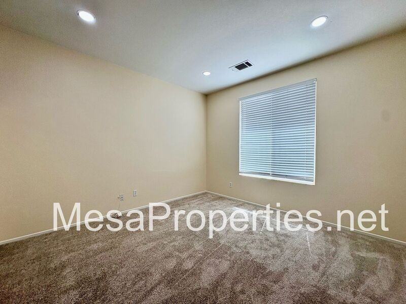 14945 Cobalt Rd - Photo 7 of 31