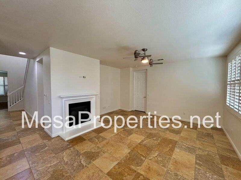 5729 Nutwood Pl - Photo 5 of 14