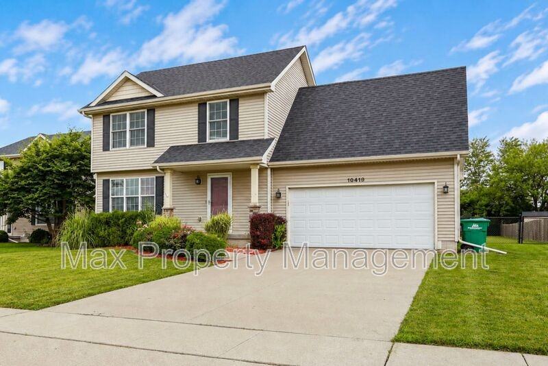 10419 Stonecrest Dr - Photo 2 of 33