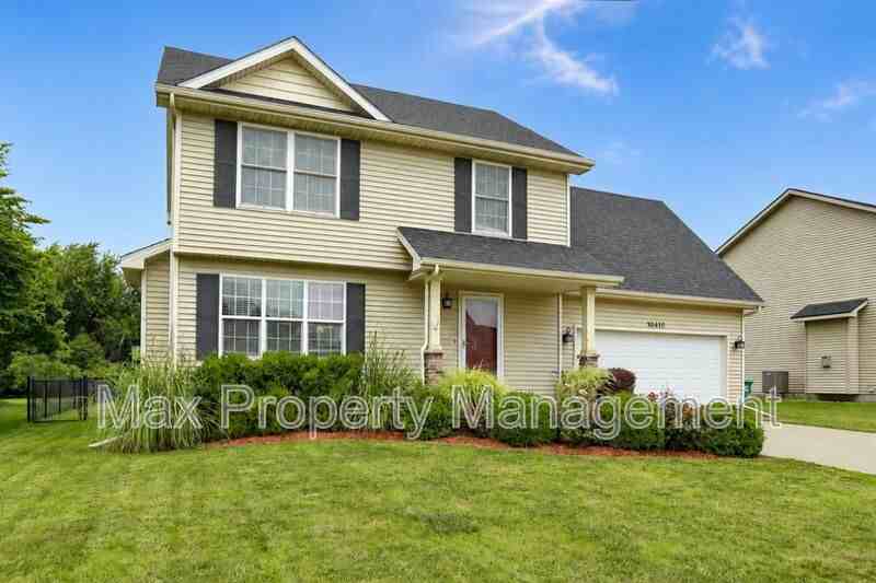 10419 Stonecrest Dr - Photo 3 of 33