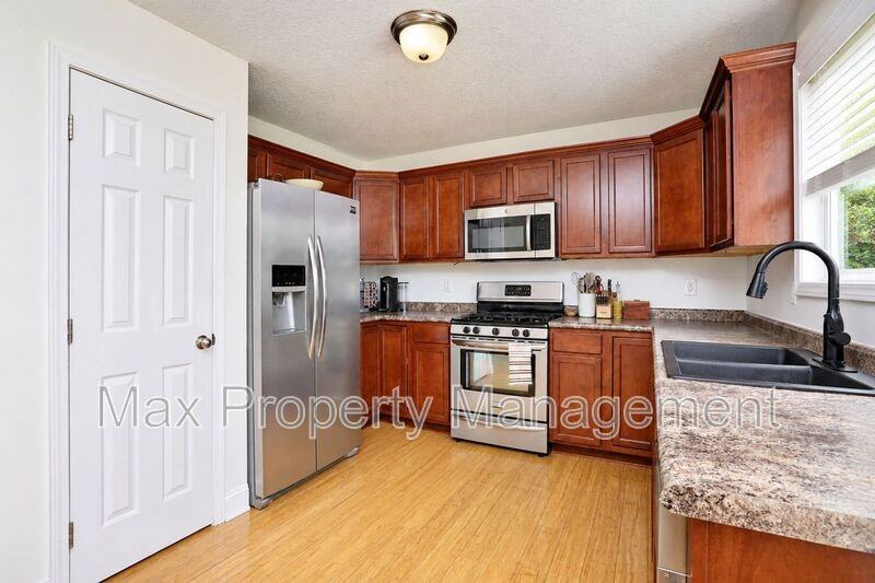 10419 Stonecrest Dr - Photo 6 of 33