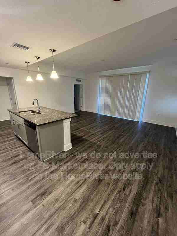 5205 Eggleston Ave #102 - Photo 5 of 23