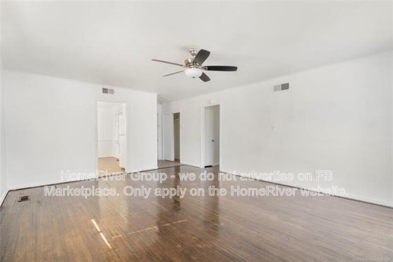 5810 E 23rd St - Photo 7 of 14