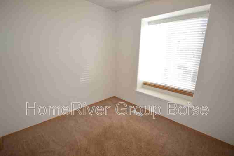 2520 Muskrat Ave - Photo 5 of 13