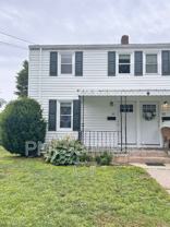 60 Hawthorne Dr - Photo 1 of 1