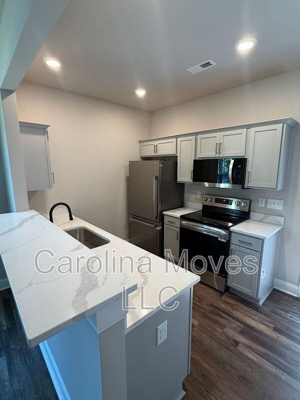 19A Scott St - Photo 2 of 14